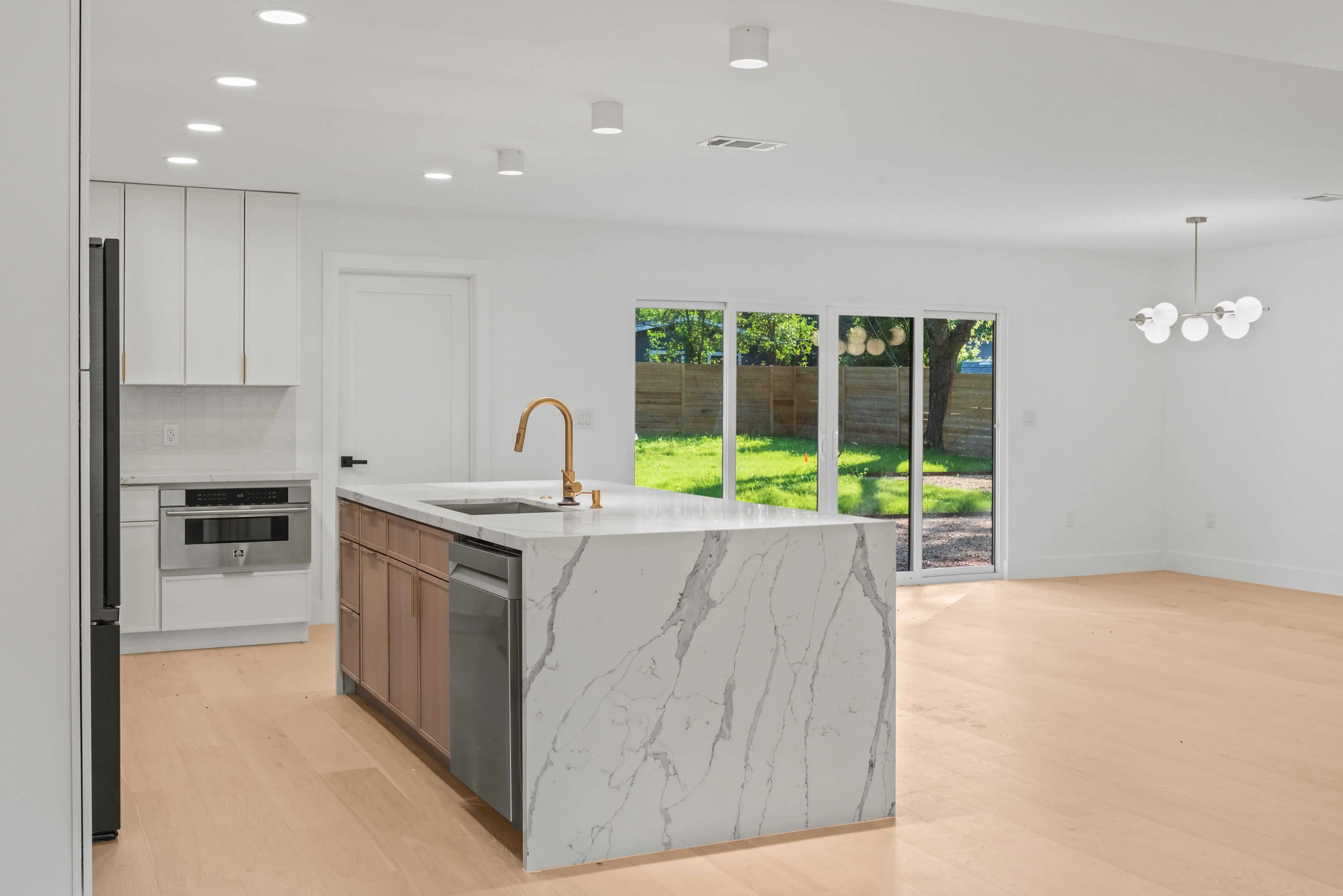 Home Improvement Cloverleaf Dr