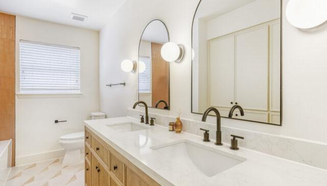 Bathroom Remodelers Near Me | House Renovation Balcones Club Dr