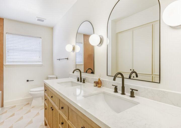 Bathroom Remodelers Near Me | House Renovation Balcones Club Dr