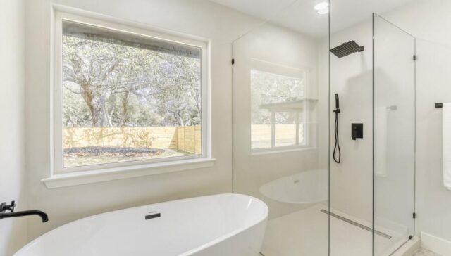 Help Me Avoid Bathroom Remodel Mistakes | Austin, TX Guide 2026