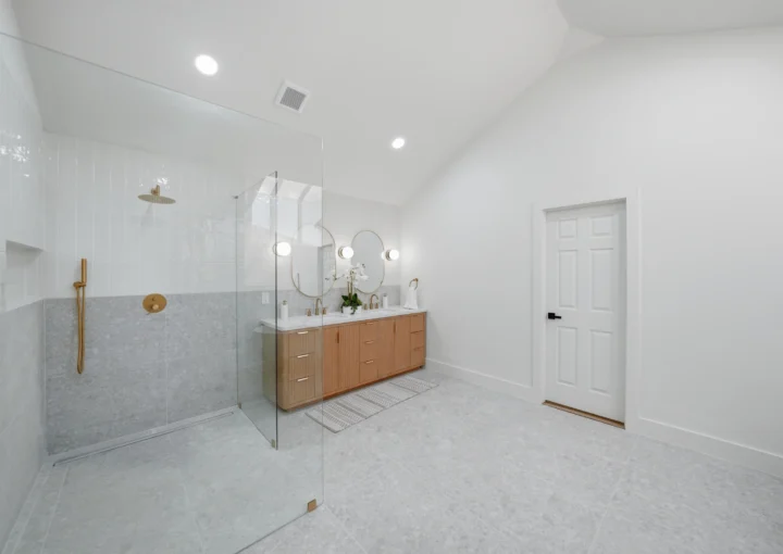 10 Master Bathroom Upgrades Austin Homeowners Are Choosing in 2026